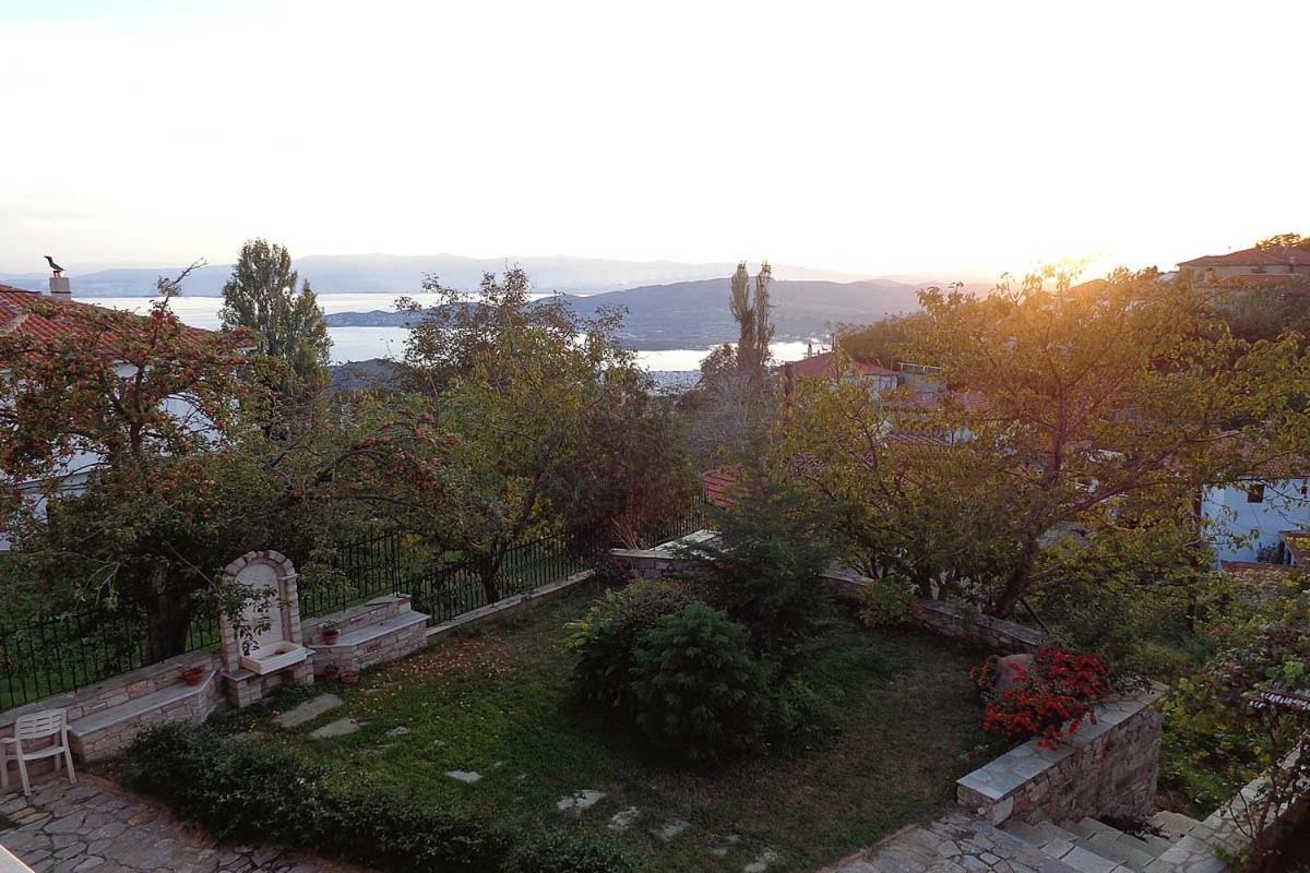 Klio Guesthouse Портарія Екстер'єр фото